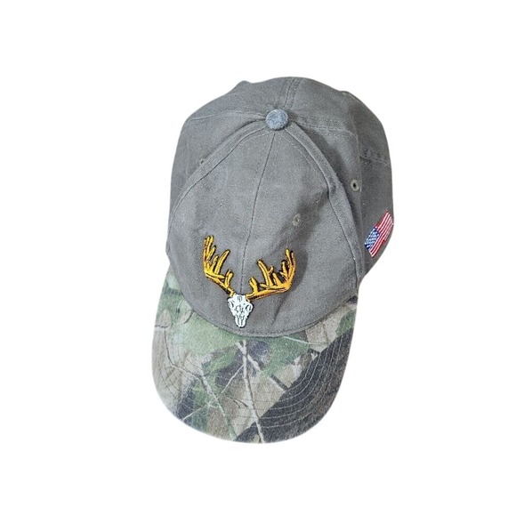 Mens Big Game Trophy Club Camo Deer Skull American Flag Embroidered Baseball Cap - Picture 4 of 9